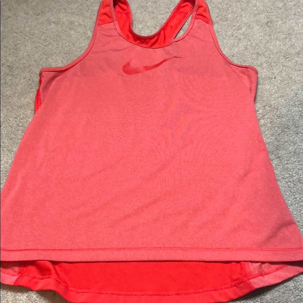 Nike Pro size large tank, good condition.